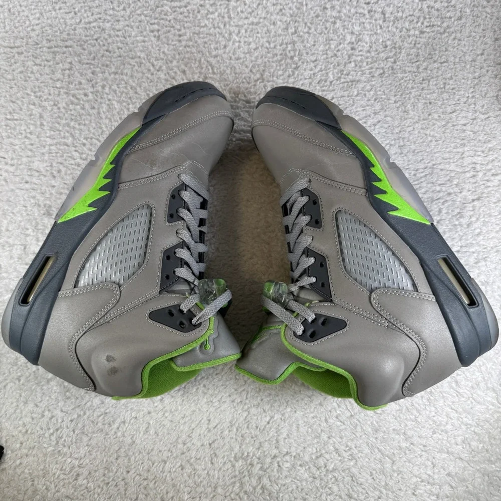 Nike Air Jordan 5 Retro Green Bean Size 10 Men's Sneakers OG Reflective Metallic